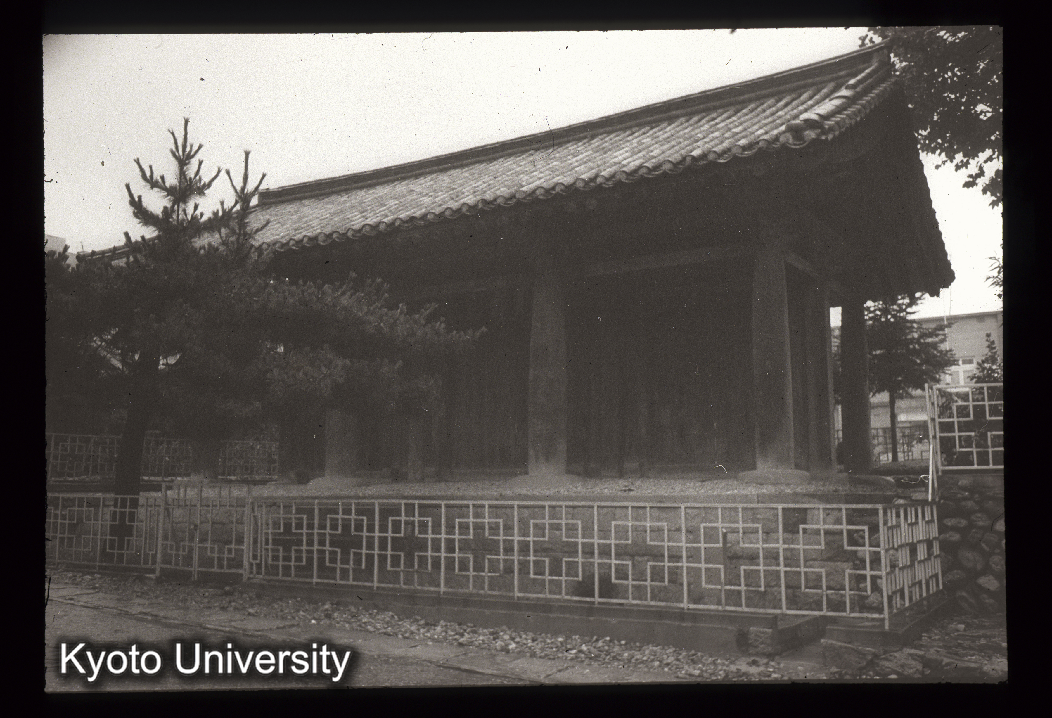 78_江陵客舎門 正面 （14thC） (1)