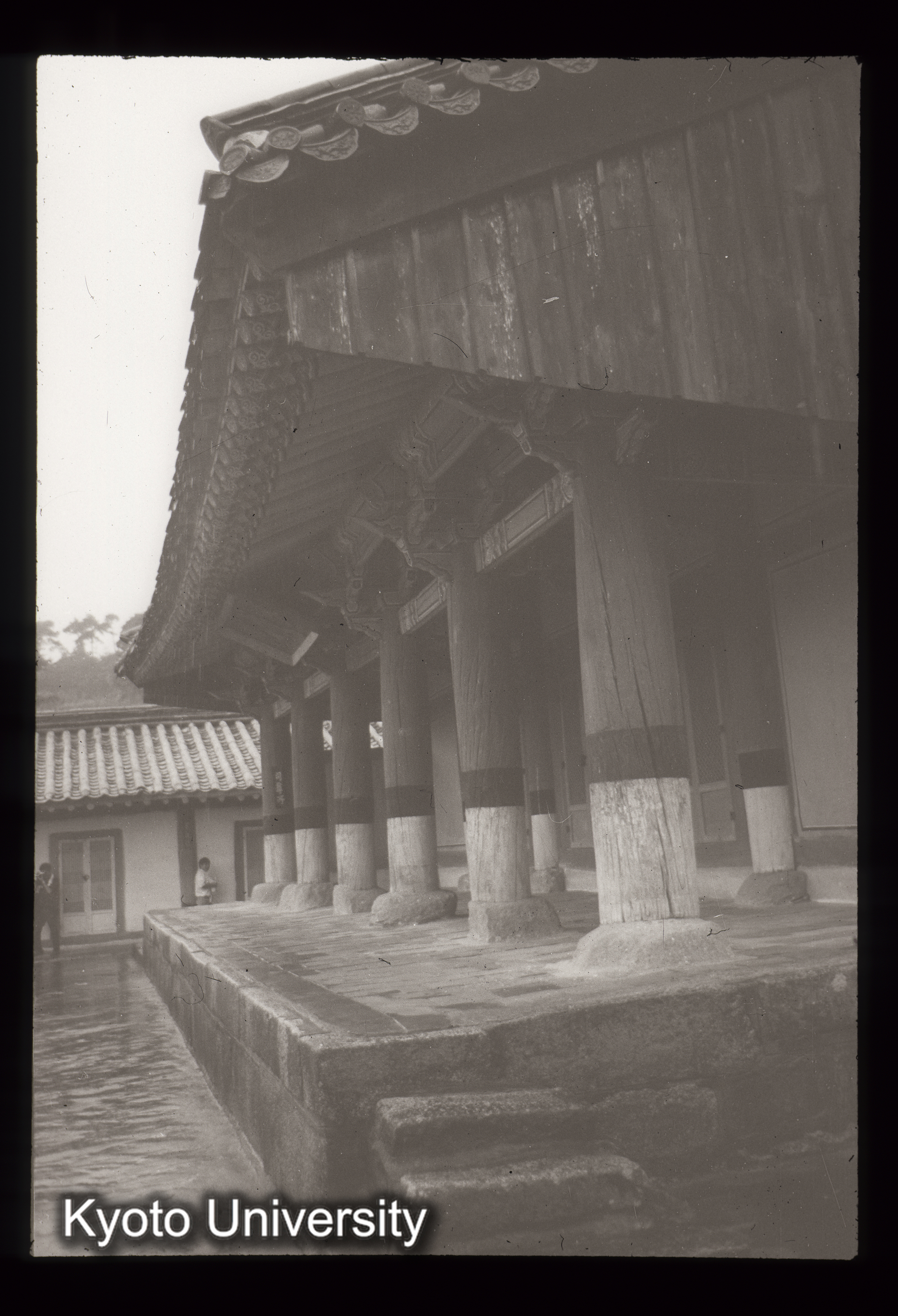 85_江陵文廟大成殿 正面側まわり (1)