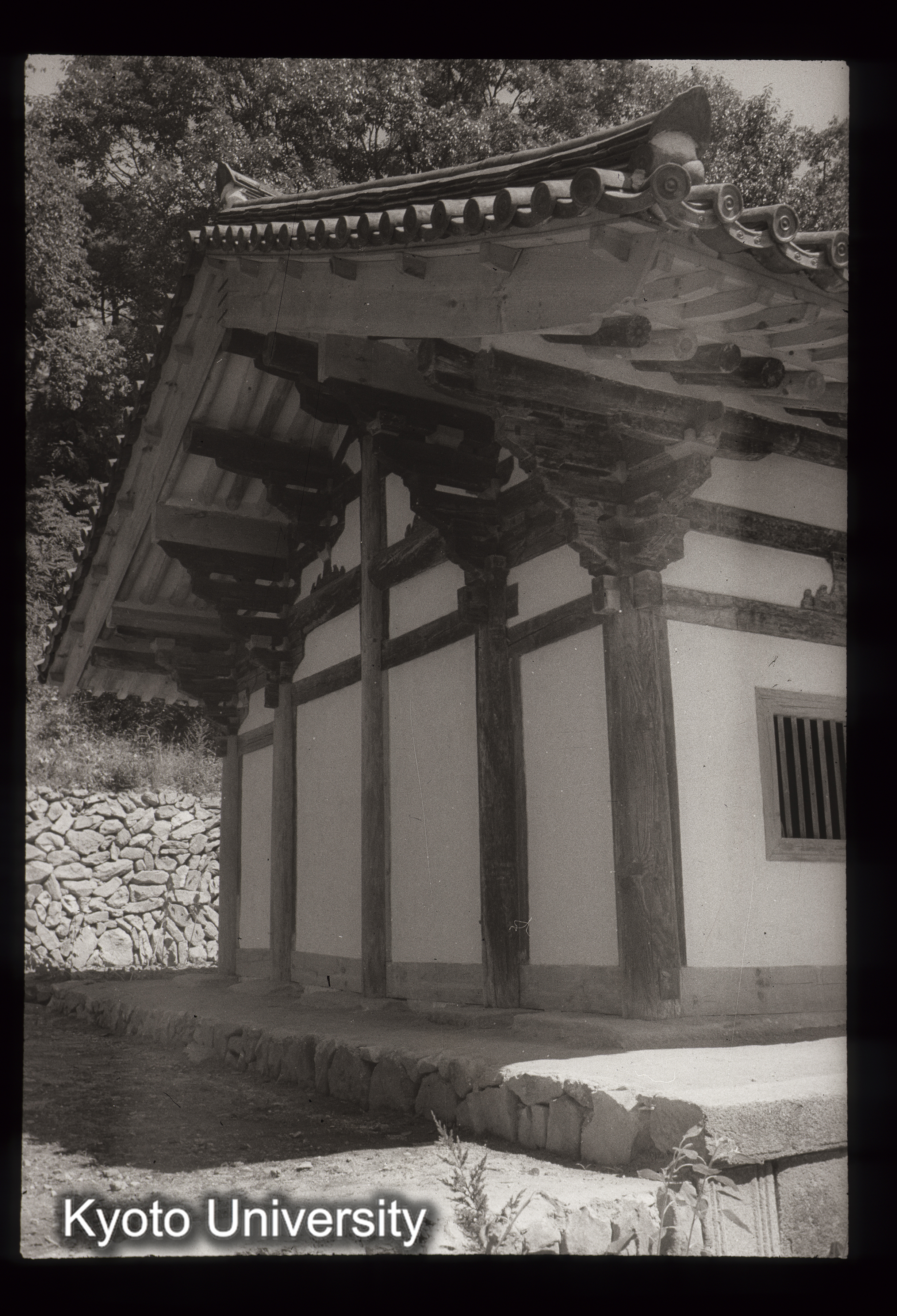 120_鳳停寺極楽殿 側面 (1)