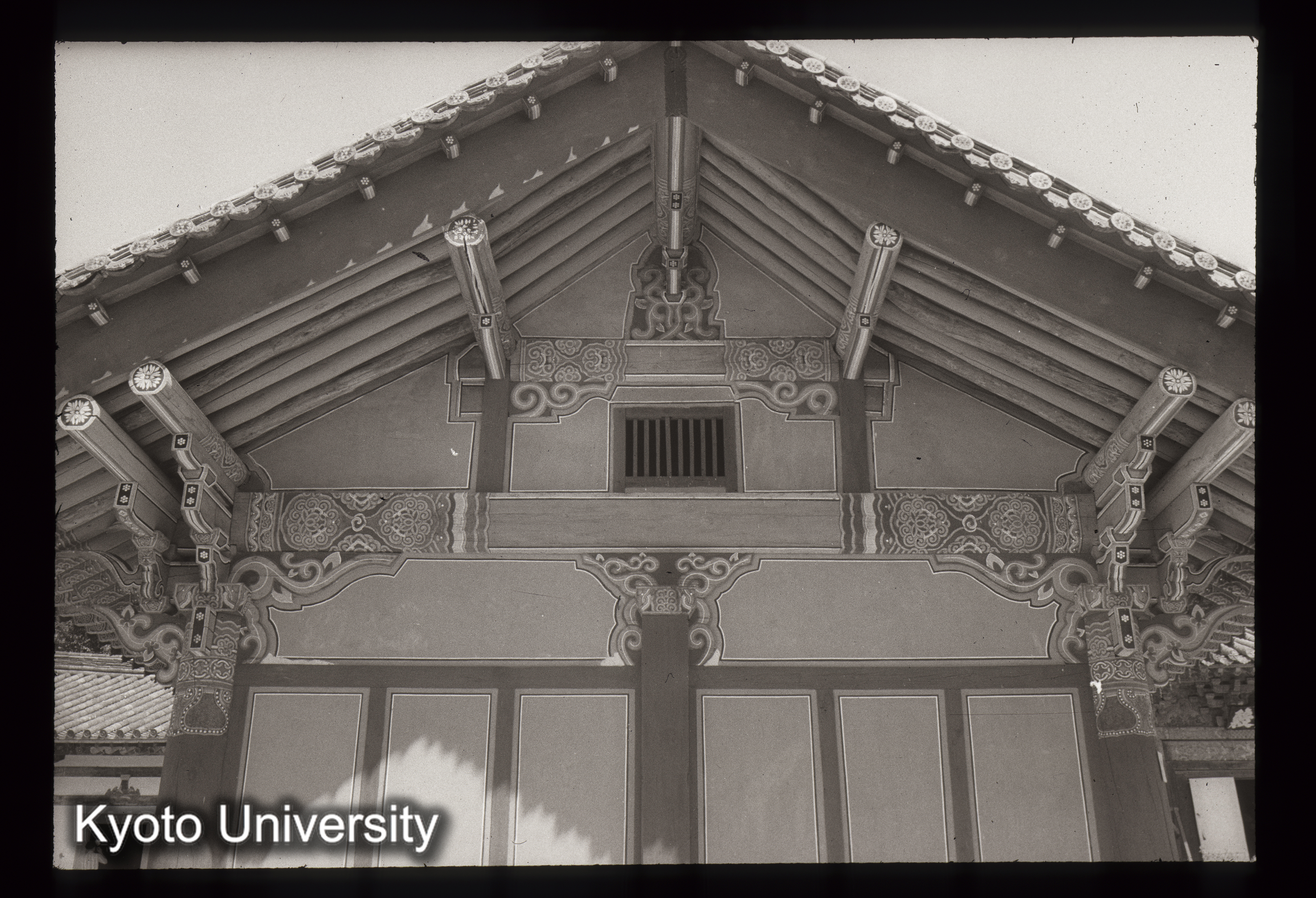 144_鳳停寺華厳講堂 側面詳細 (1)