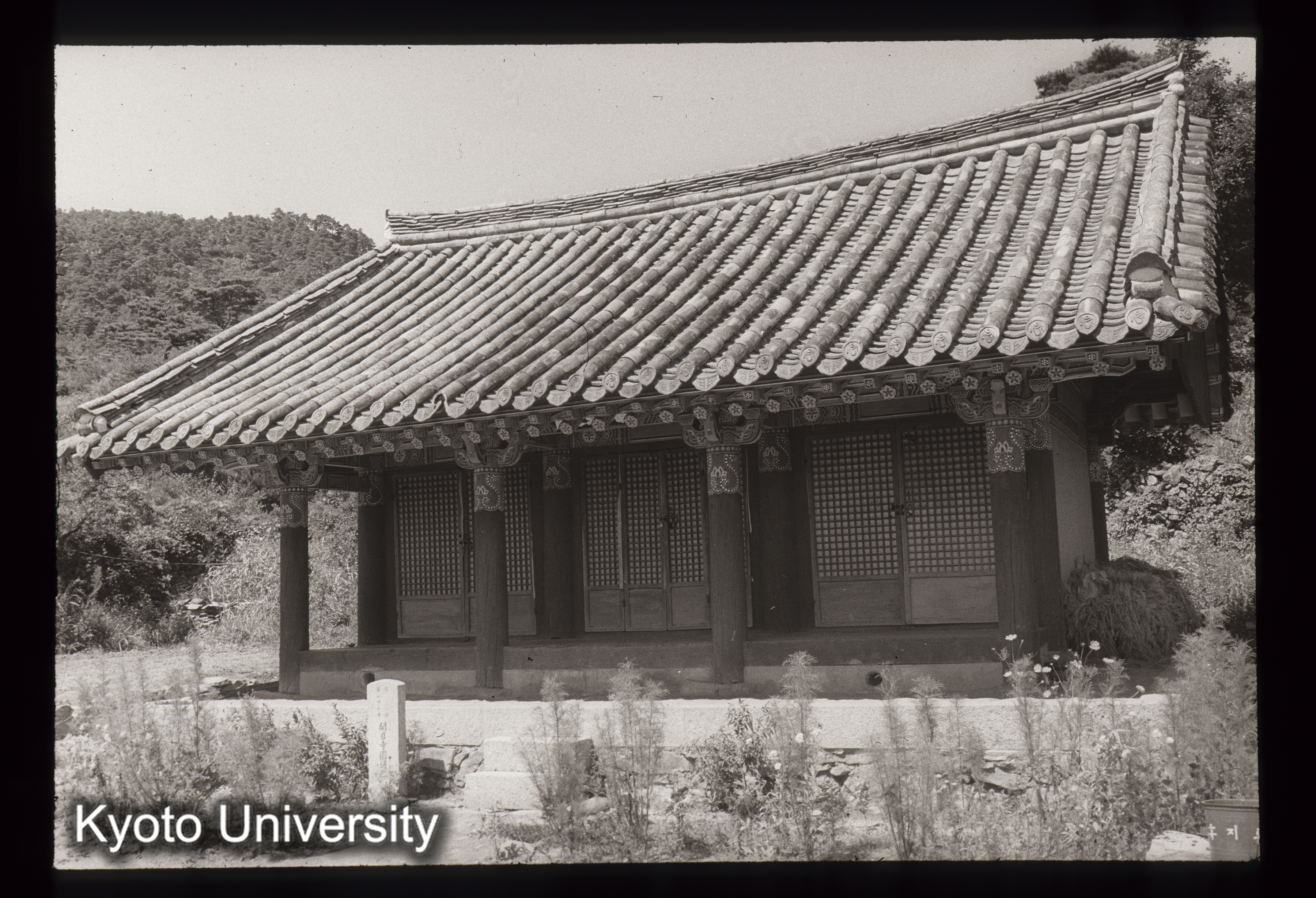 150_開目寺円通殿 正面 （15-6thC） (1)