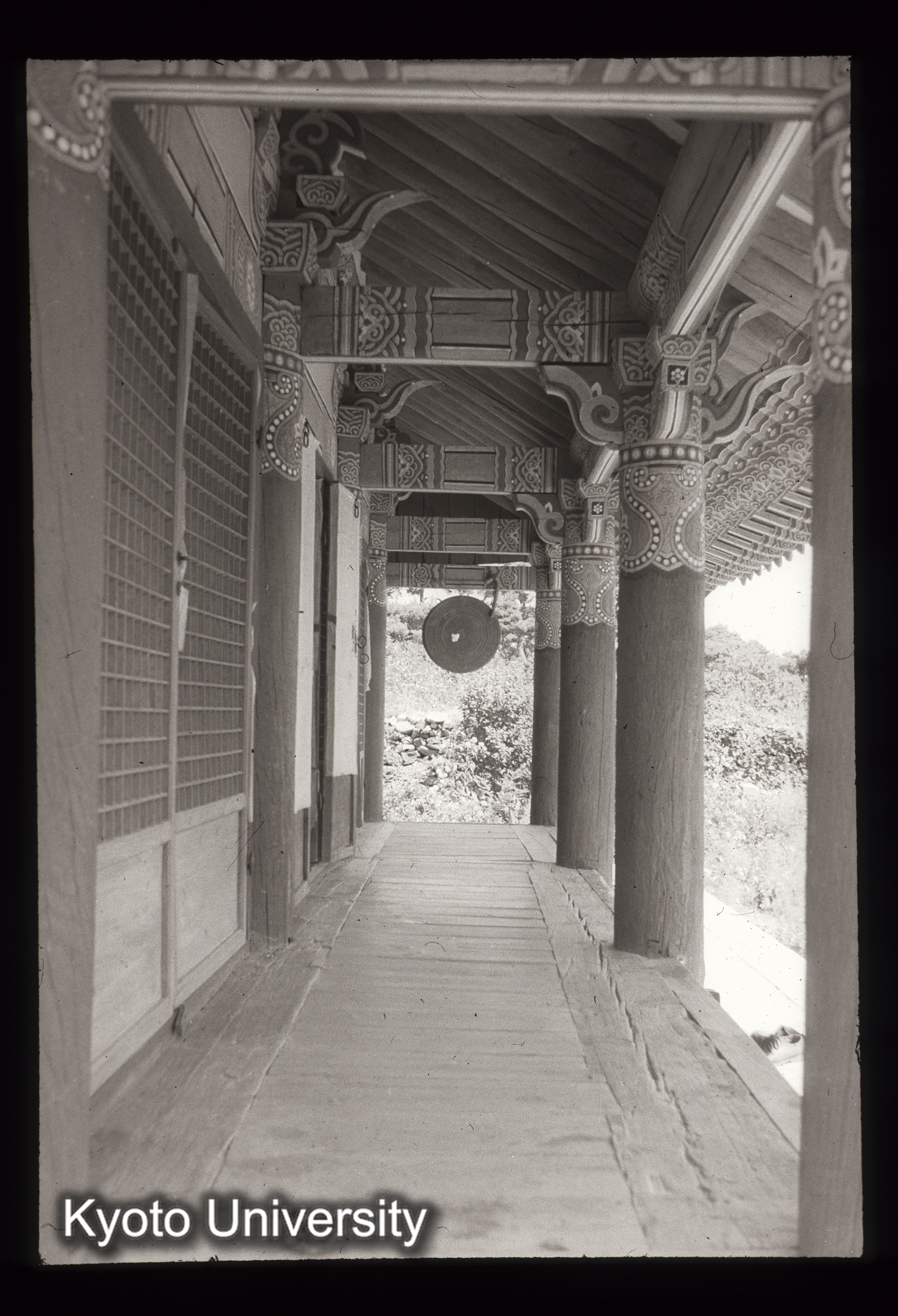 152_開目寺円通殿 前面走廊 (1)