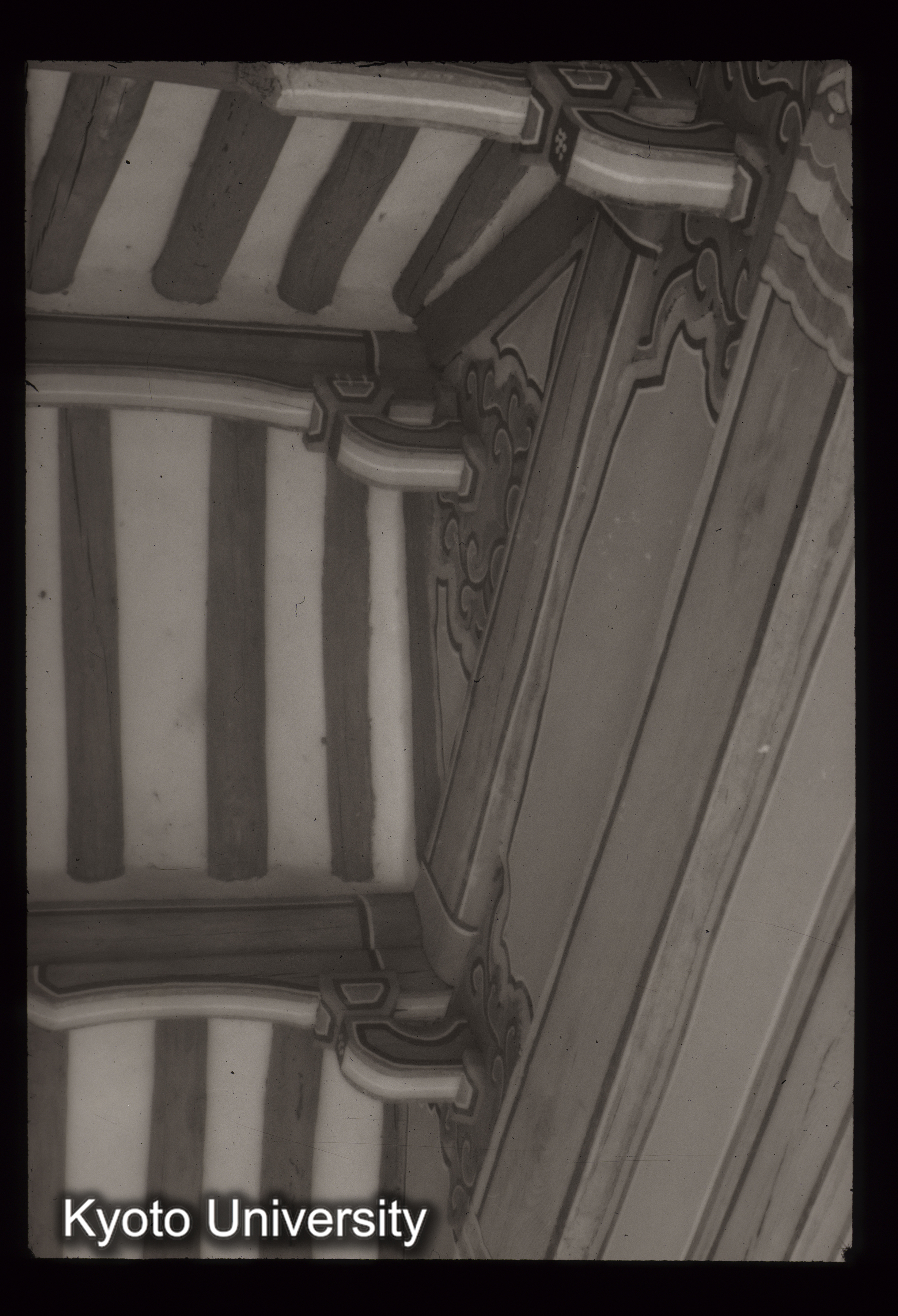 153_開目寺円通殿 側面架構みあげ (1)