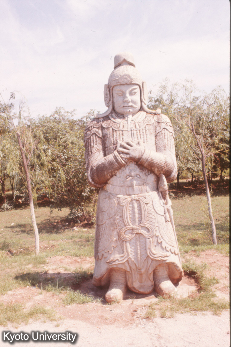 57_十三陵 神道石人 (1)