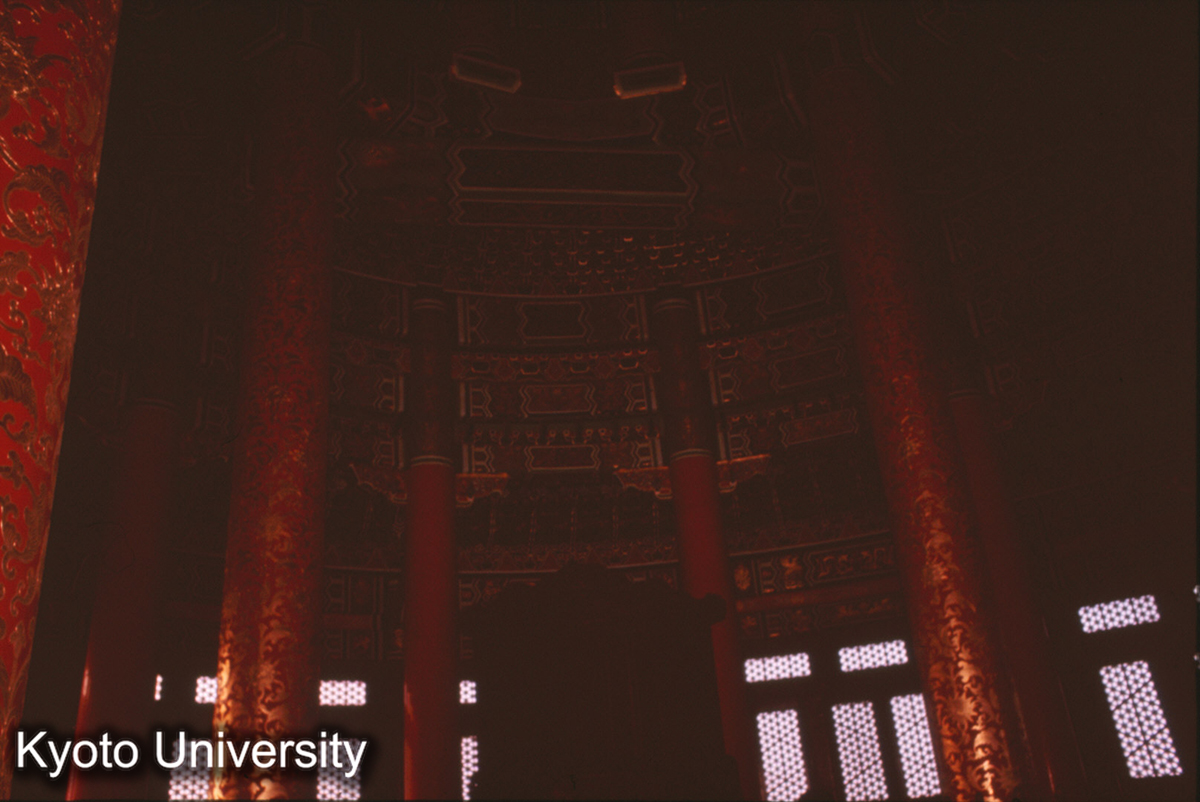 90_天壇祈年殿内部_× (1)