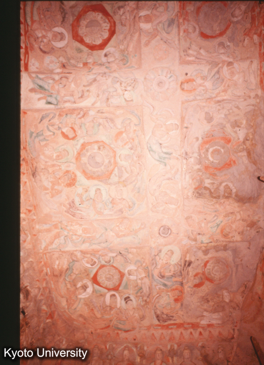 181_雲岡7窟藻井 (1)