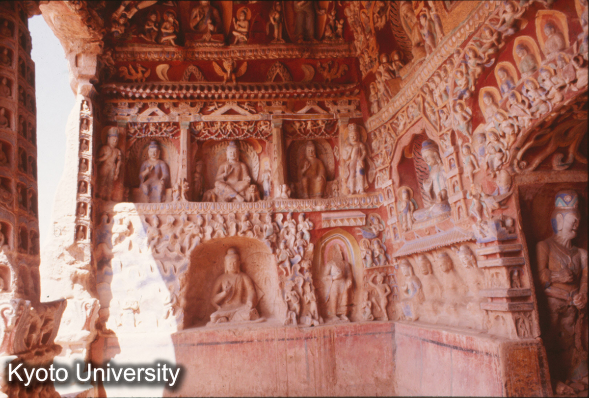 191_雲岡12窟外陣西壁全景 (1)