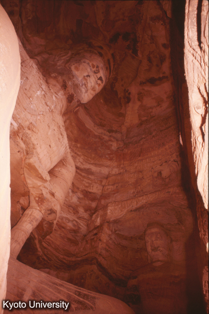 207_雲岡17窟内部 (1)