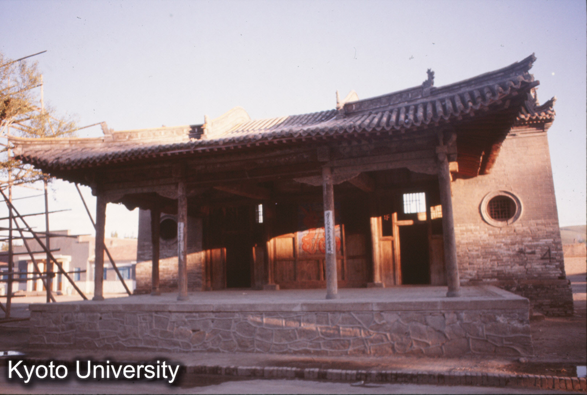 228_雲岡石窟前戯台 (1)