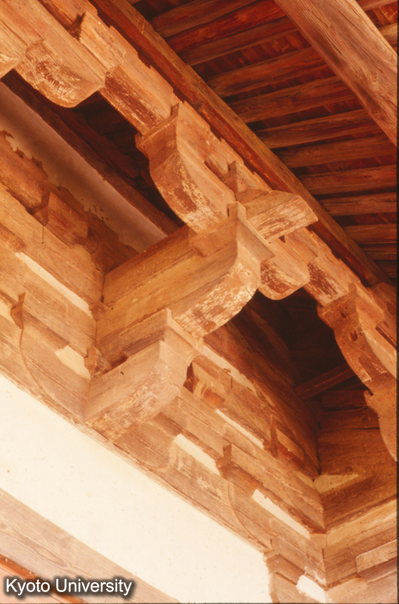 247_仏光寺大殿 補間鋪作（隅の間） (1)