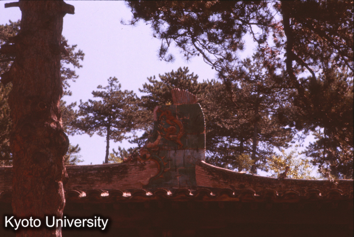 253_仏光寺大殿 鴟尾_× (1)