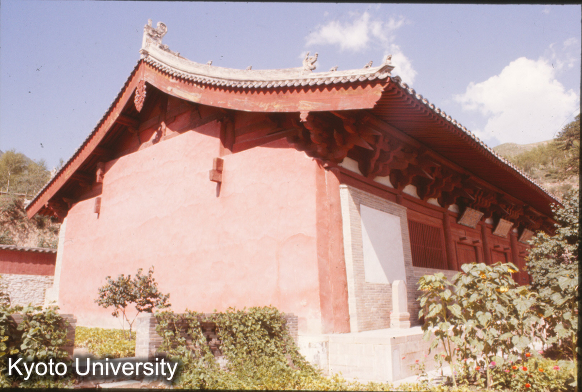 258_仏光寺文殊殿 側面 (1)