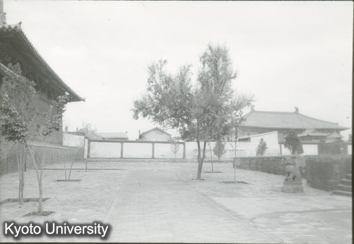 50_華厳寺 海会殿址付近より上寺をみる (1)