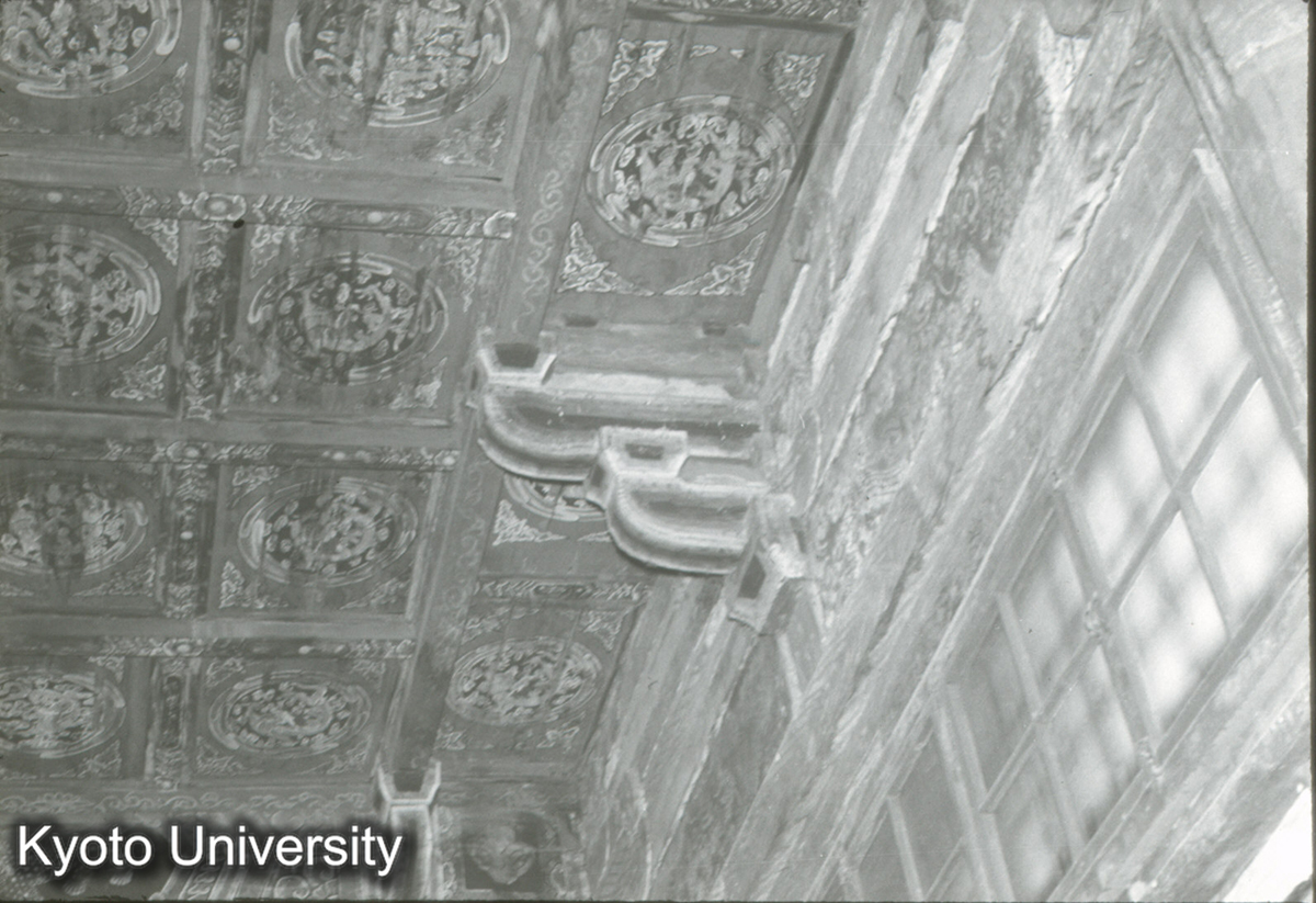 76_上華厳寺大雄宝殿 内槽 斗栱 (1)