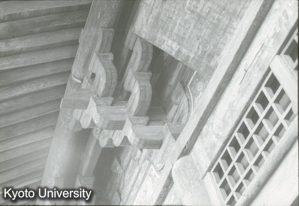 108_下華厳寺薄伽教蔵 柱頭鋪作 (1)