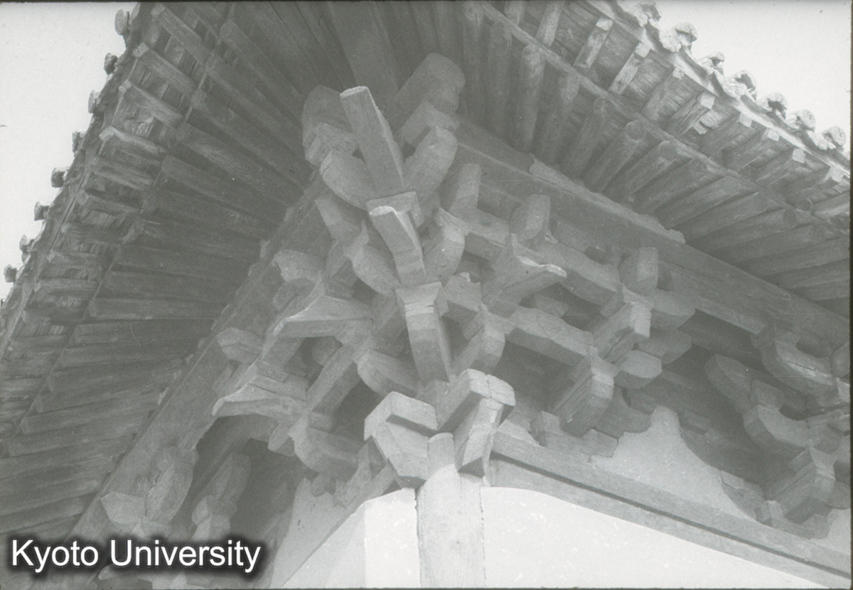 112_善化寺天王殿 転角鋪作 (1)