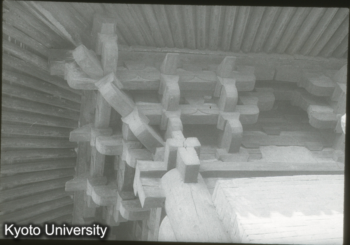 129_善化寺大殿 転角鋪作 (1)