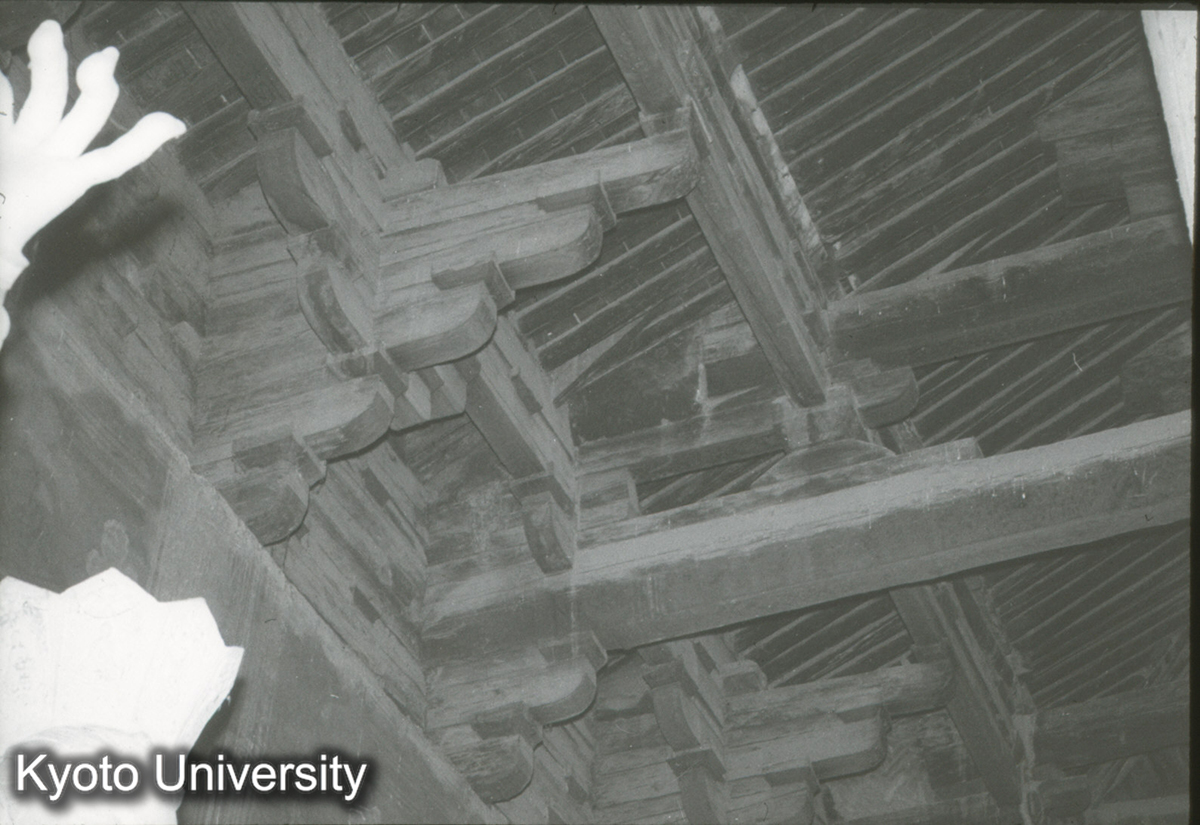 132_善化寺大殿 内部柱頭・補間鋪作 (1)