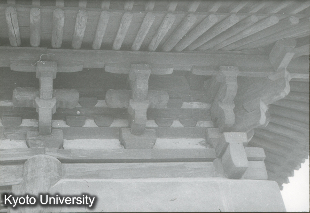 140_善化寺普賢閣 下層転角鋪作 (1)