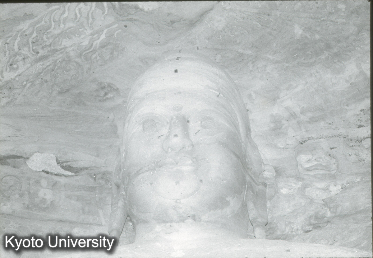 152_雲岡3窟 本尊頭部 (1)