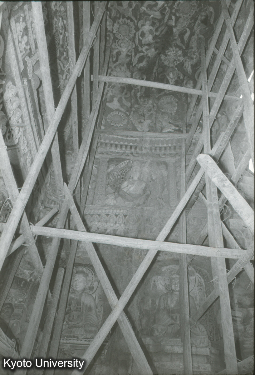 174_雲岡9窟 外陣東壁 (1)