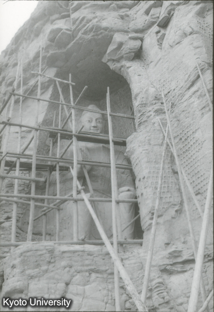 205_雲岡19窟 西脇侍 (1)