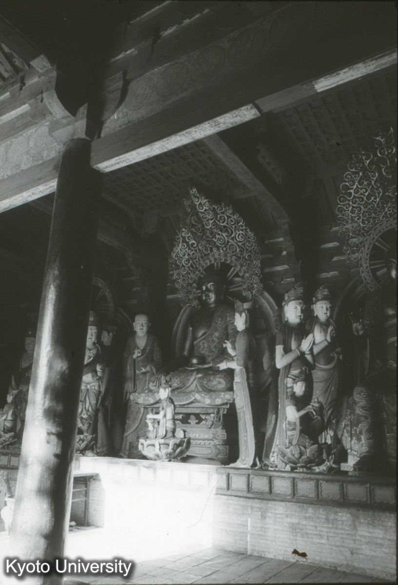 239_仏光寺大殿 内部 (1)