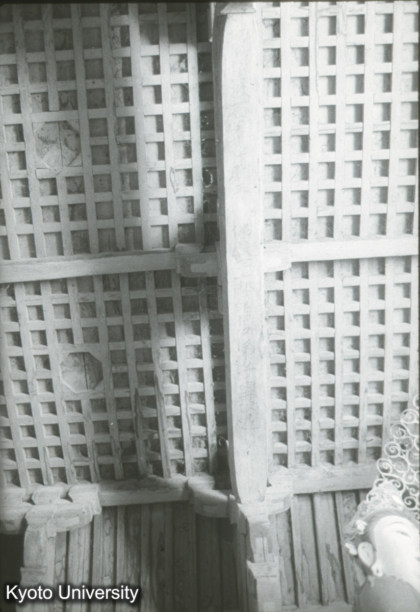 245_仏光寺大殿 墨書 乳栿下面（仰観） (1)