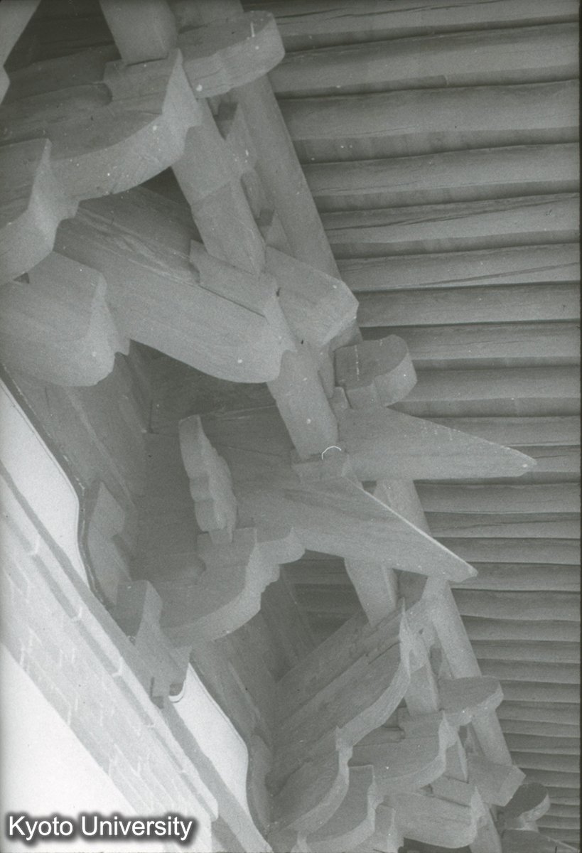 263_仏光寺文殊殿 正面補間鋪作 (1)