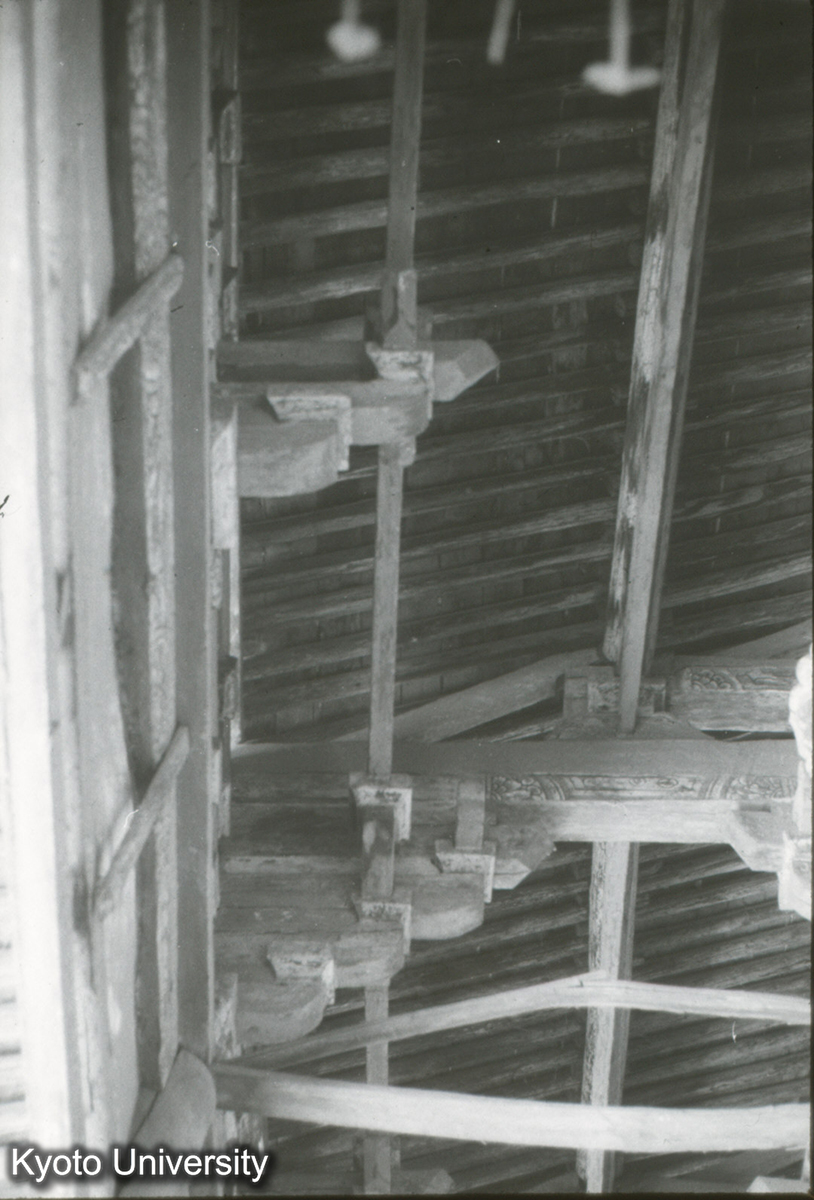 271_晋祠聖母殿 内部前面 補間・柱頭鋪作 (1)