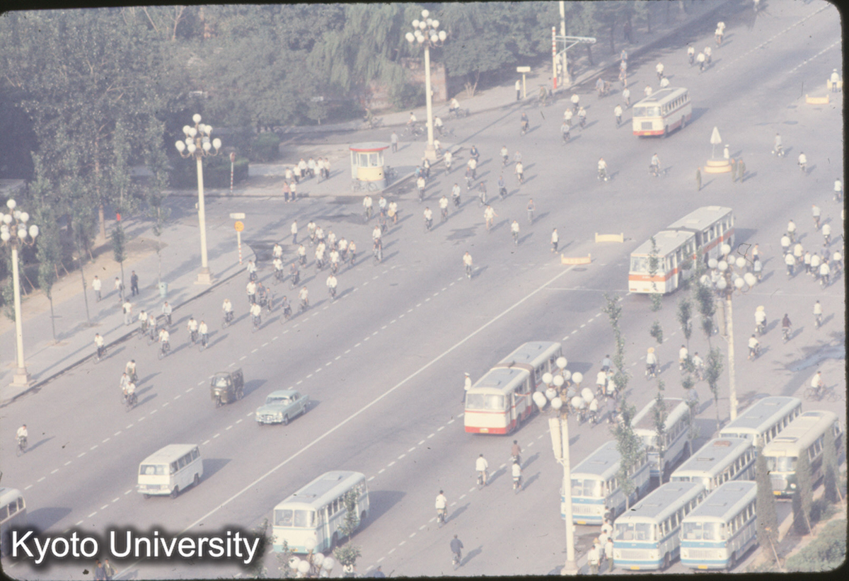 11_東長安街,早朝出勤時 (1)