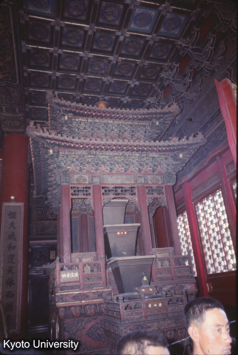 73_乾清宮 内部_77 (1)