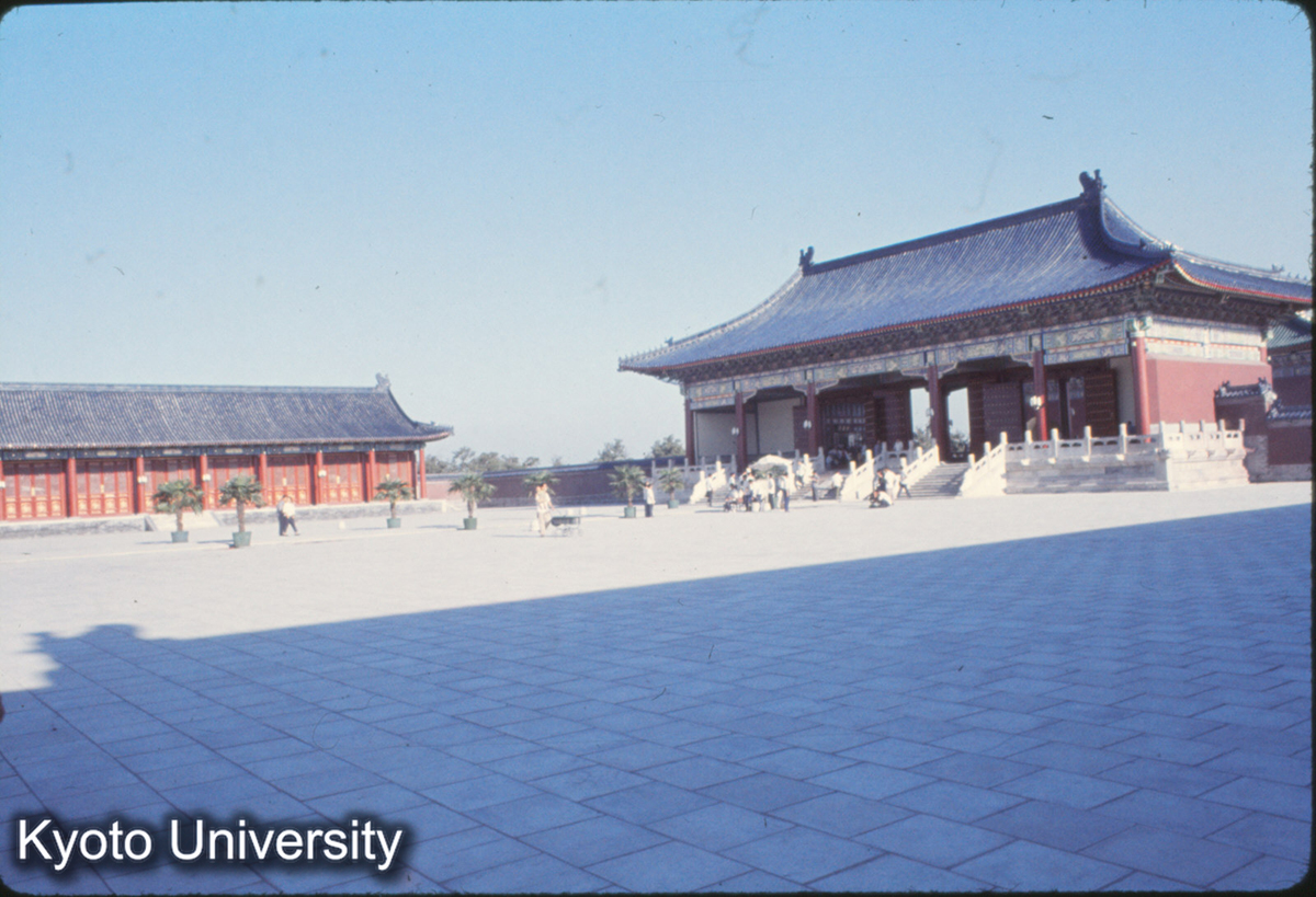 117_天壇 祈年門 前院 (1)