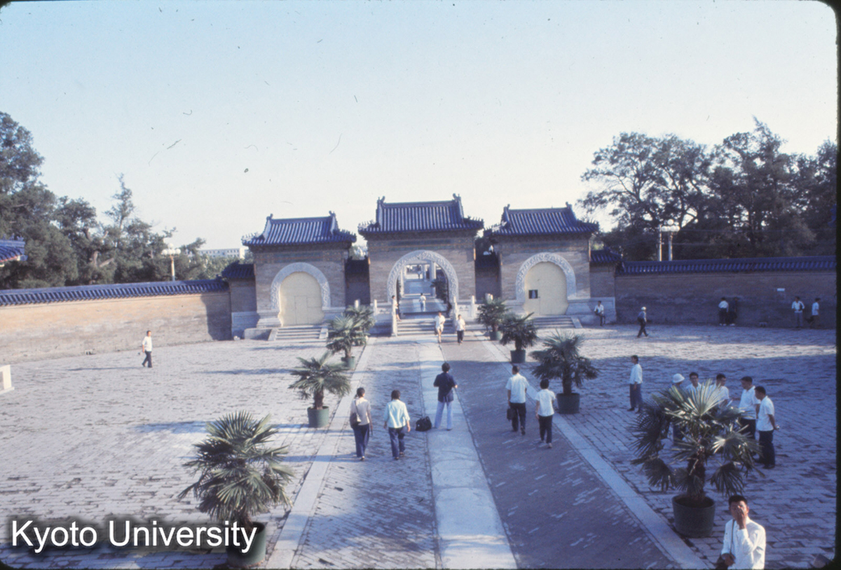 134_天壇 皇穹宇 前院・回音壁 (1)