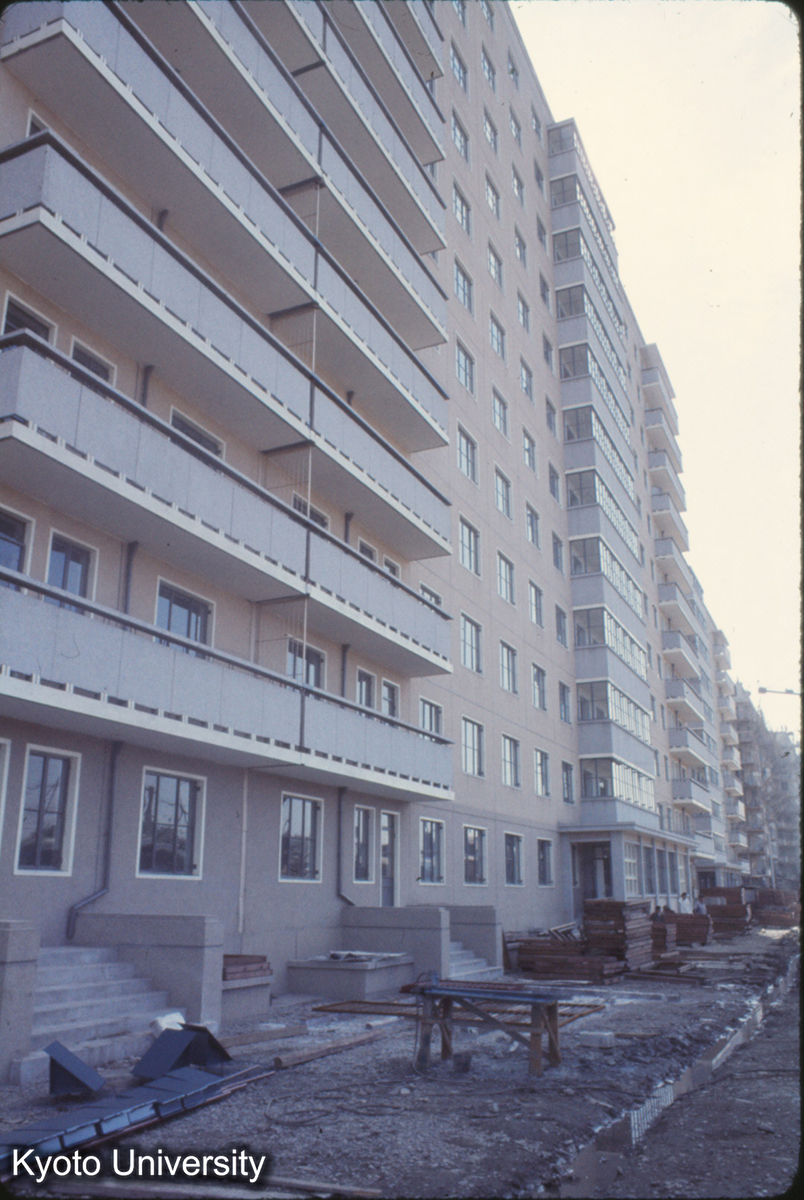 269_北京 前三門高層住宅外装完了 (1)