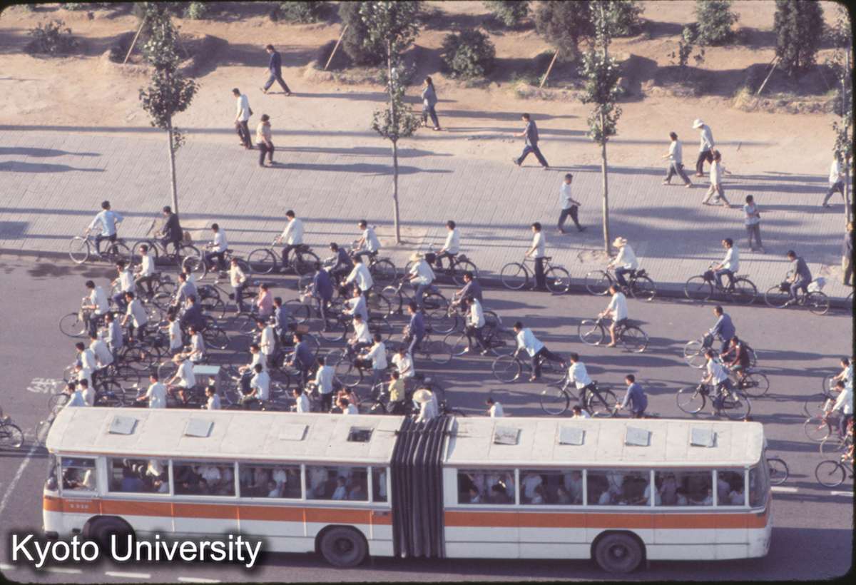 313_北京飯店より早朝の長安街_（1977.8.12） (1)