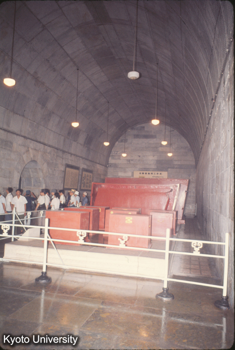 374_定陵地宮 後殿_77 (1)