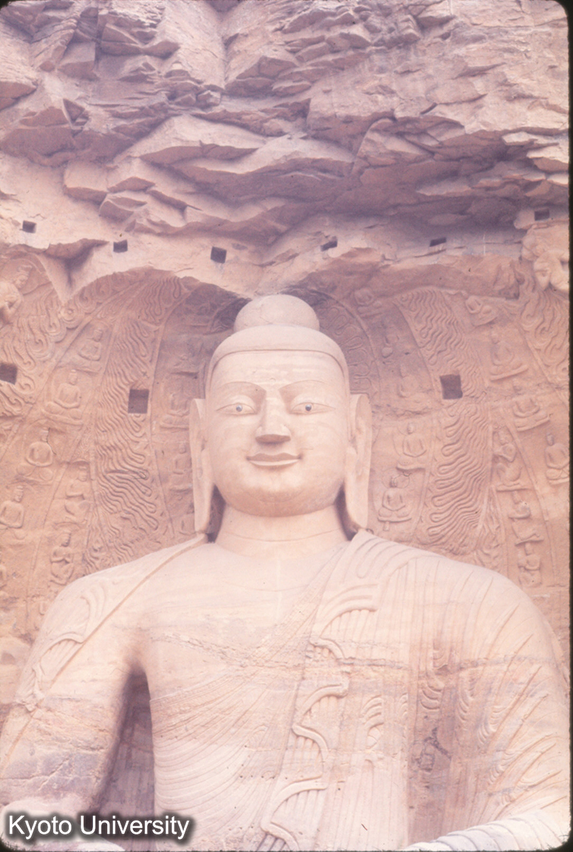 423_雲岡20窟 正面 (1)