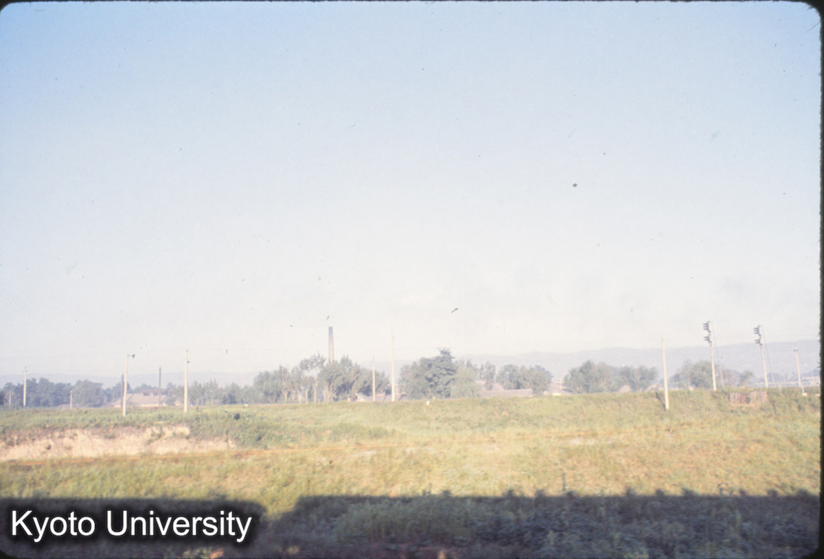 520_太原付近（車窓） (1)