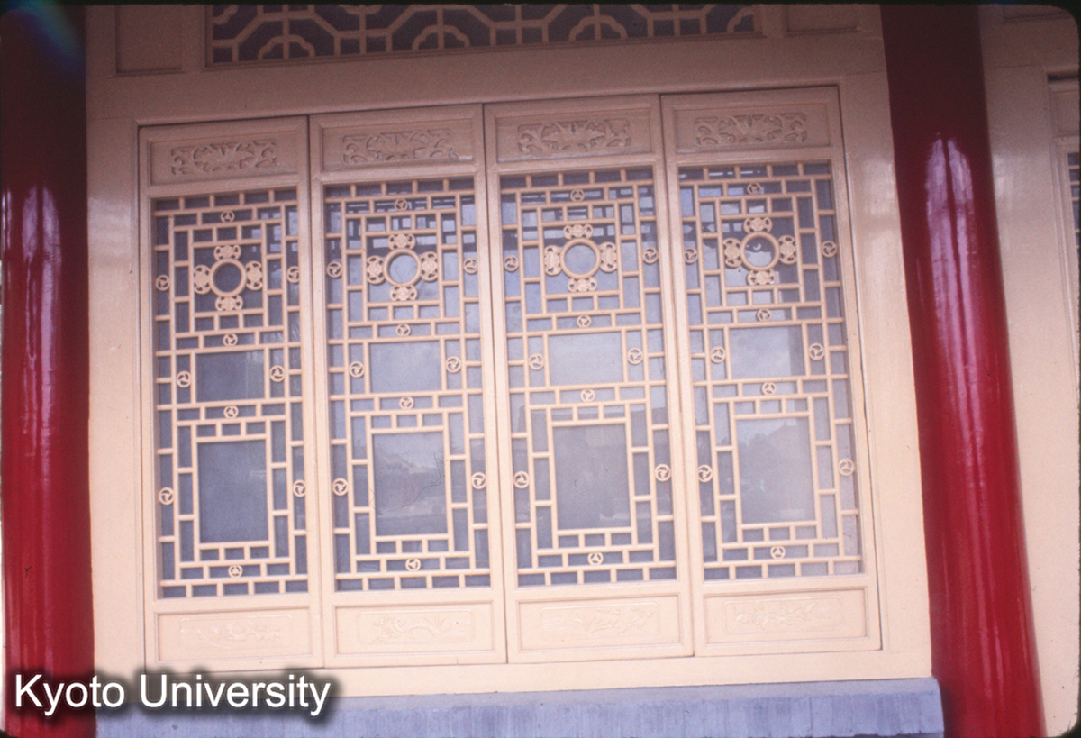 787_華清池 新建的接待処 槅扇（這个部分は旧楼再用）（旧材再用） (1)