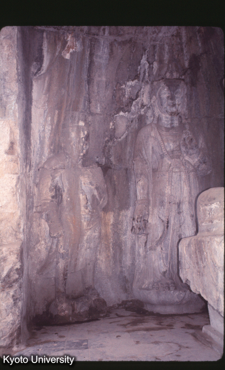 843_龍門 潜渓寺 南側天王・菩薩 (1)