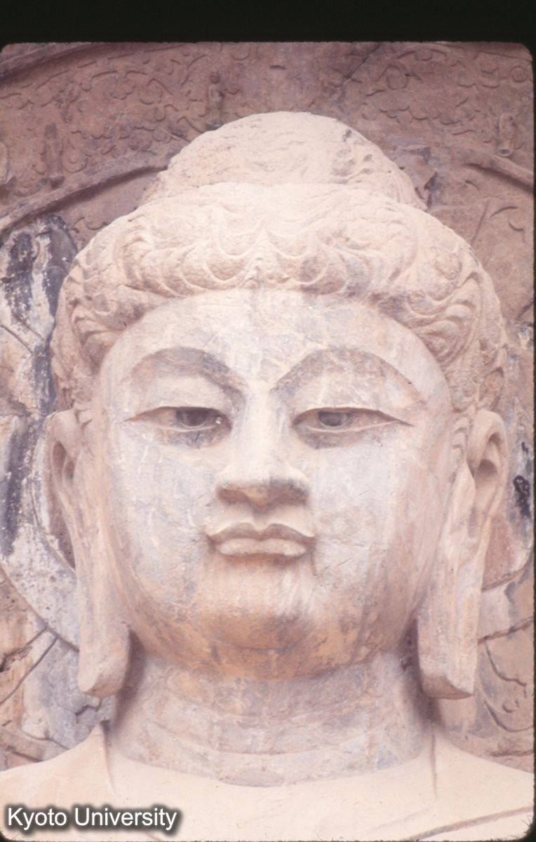 902_龍門 奉先寺 主仏頭部 (1)