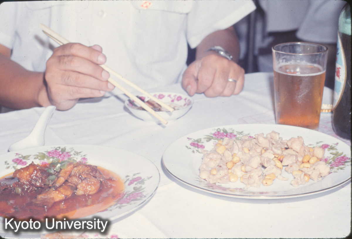 968_食堂車（上海行）夕食 (1)