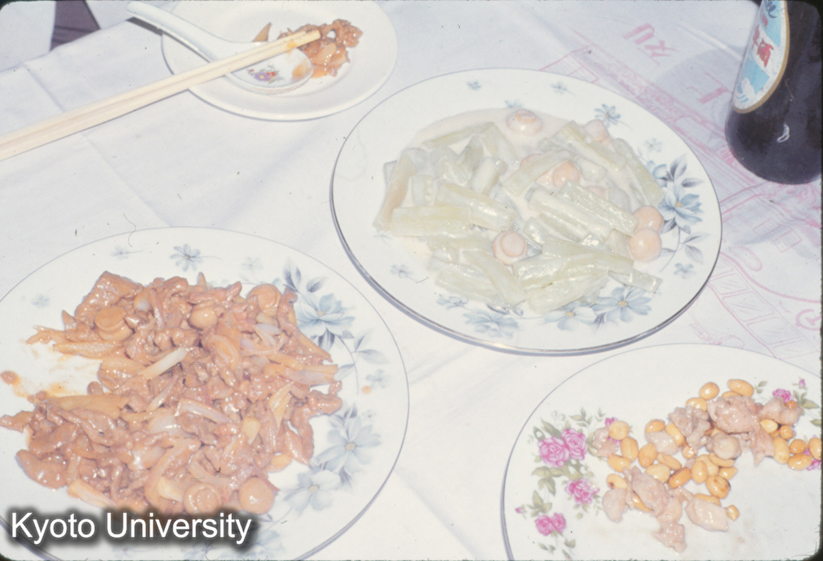 969_食堂車（上海行）夕食 (1)