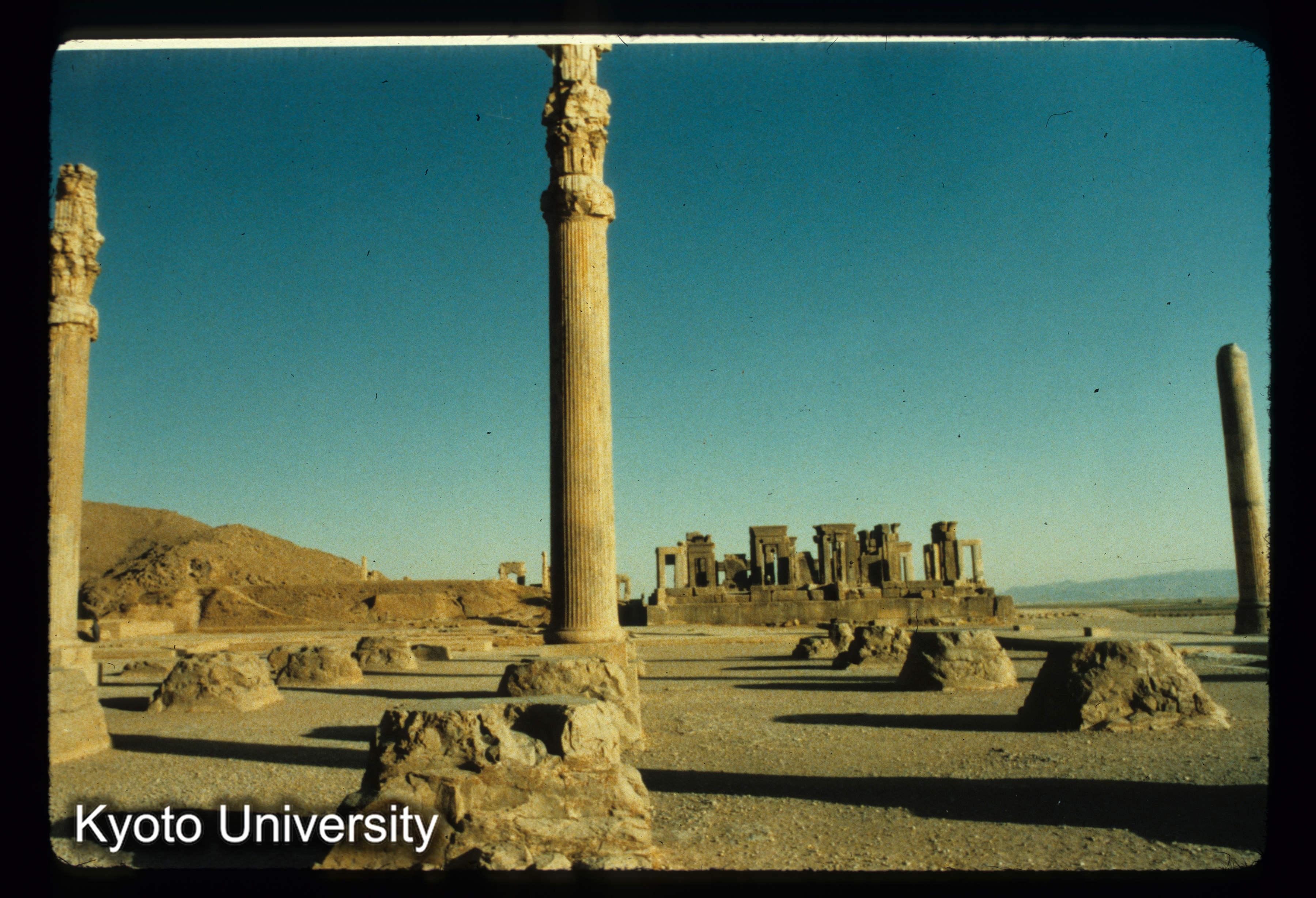 I76_Apadana（壇宮）玉座の間（Persepolis） (1)