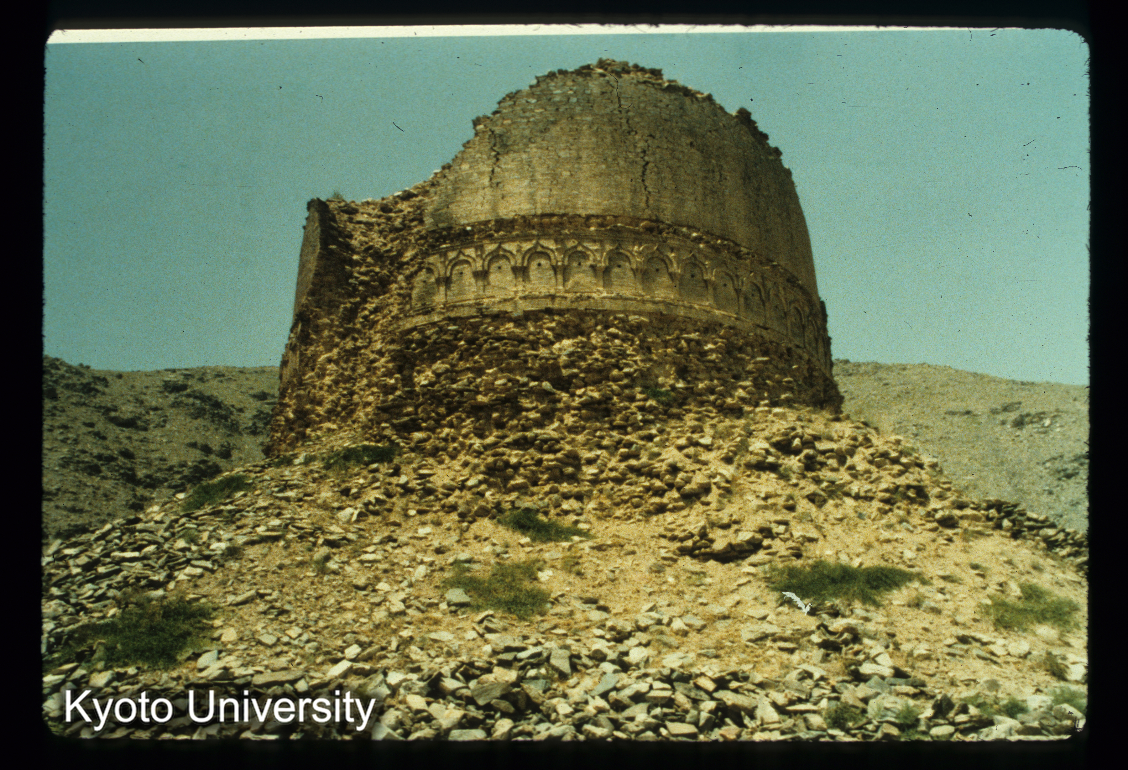 A7_Top dara Stupa (1)