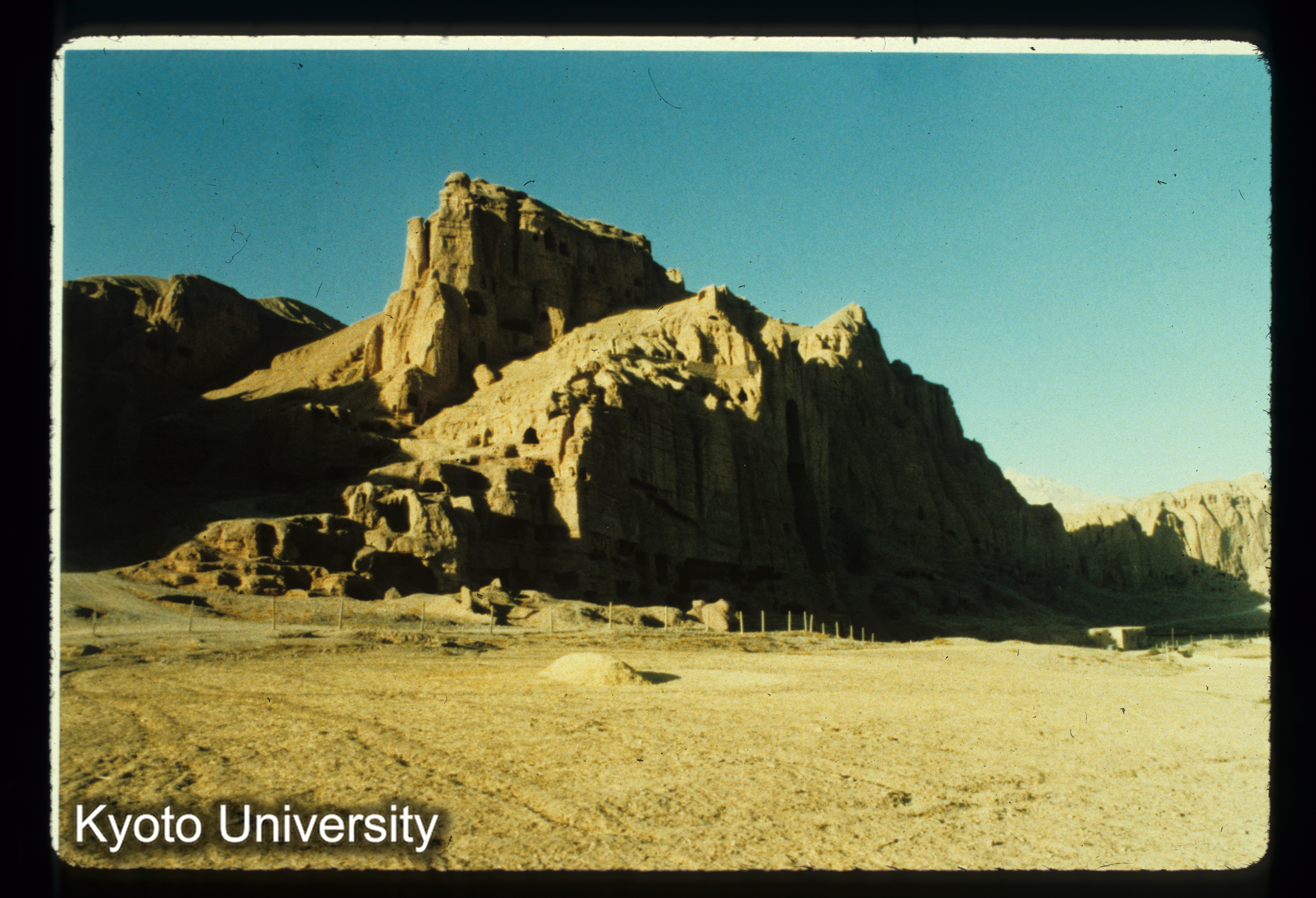 A25_Bamiyan西大仏西方 (1)