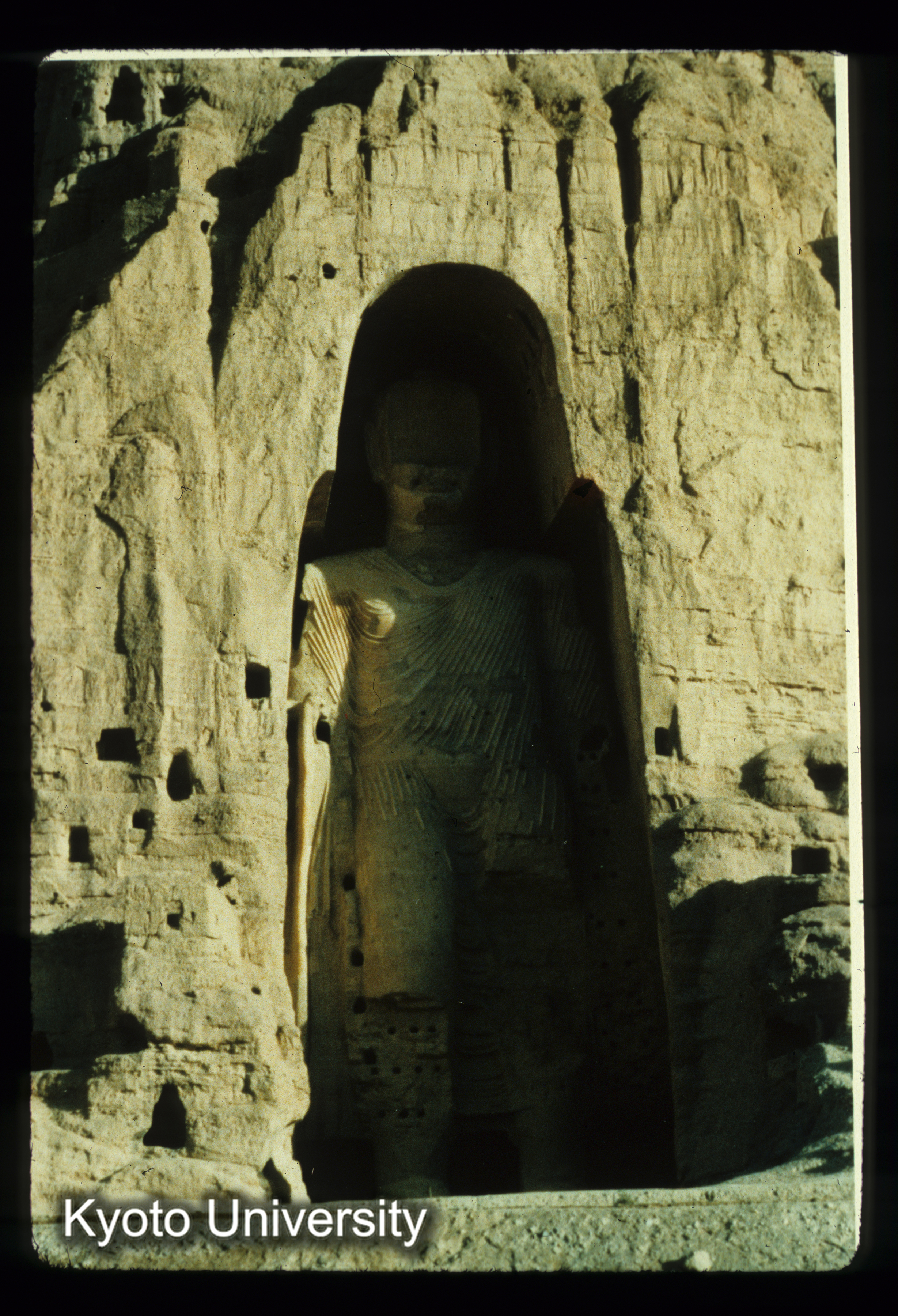 A27_Bamiyan西大仏 (1)