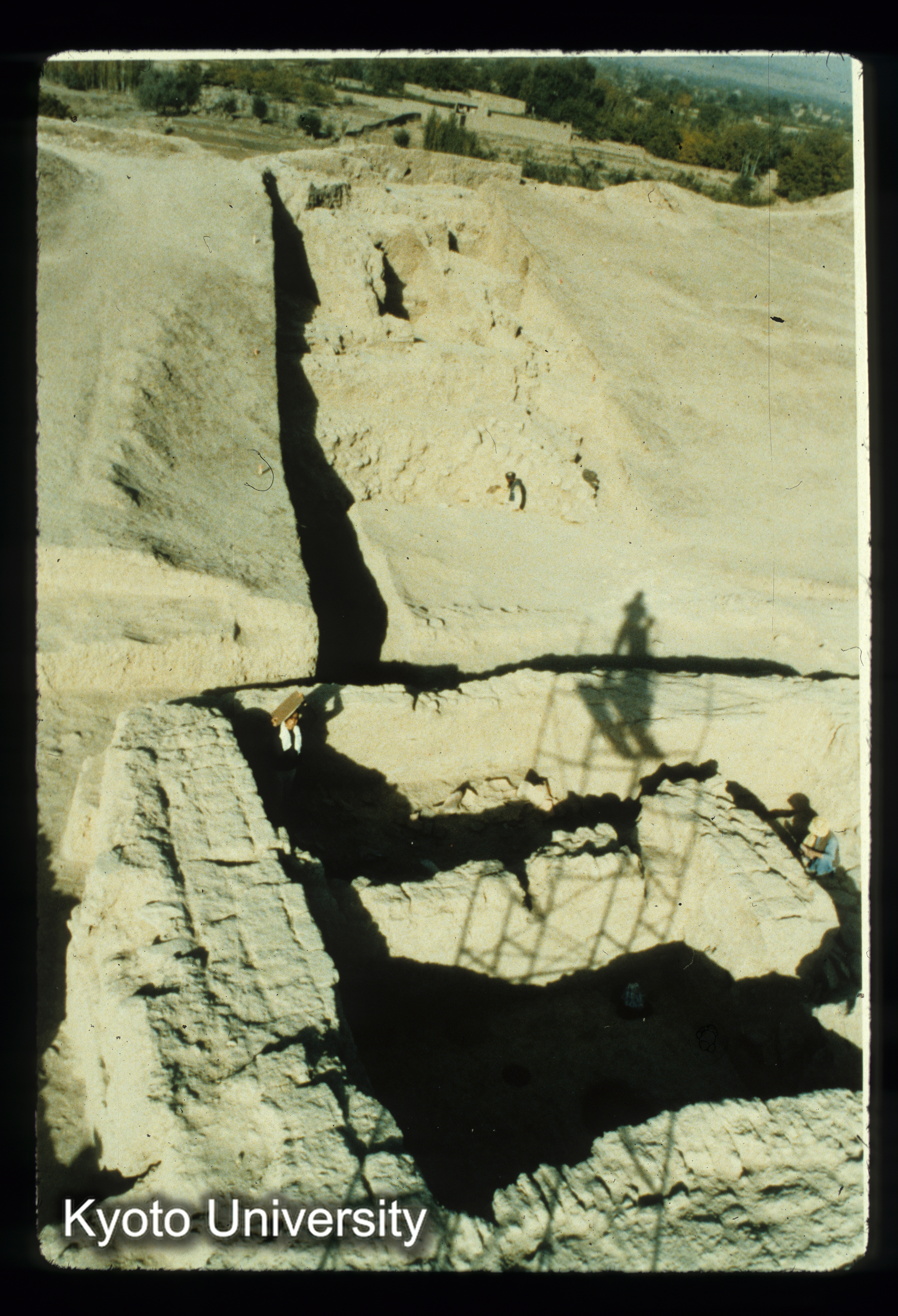 A74_Skandar Tepe BuildingII 1978発掘了 (1)