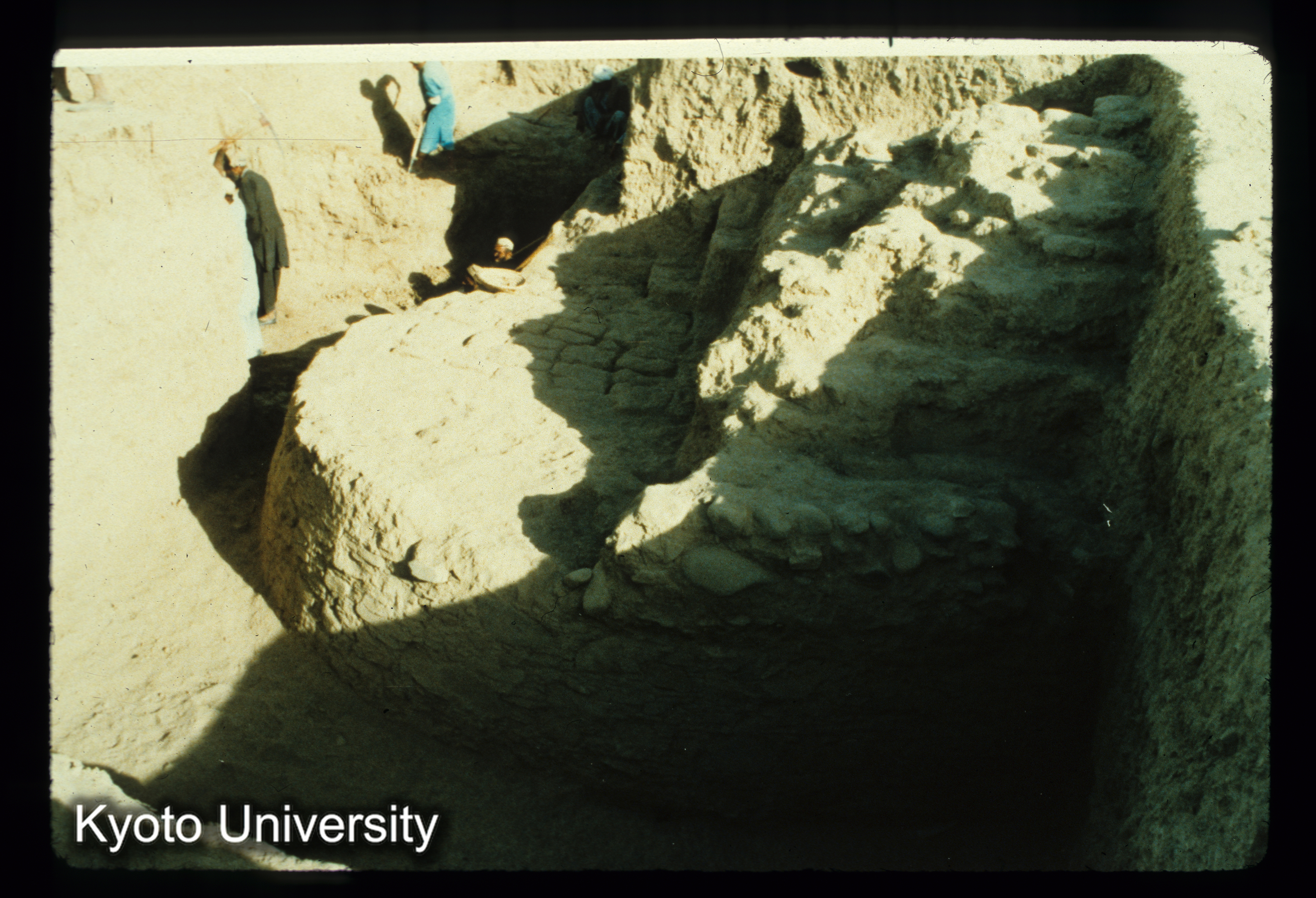 A77_Skandar Tepe Borjeの建物 1978発掘了 (1)